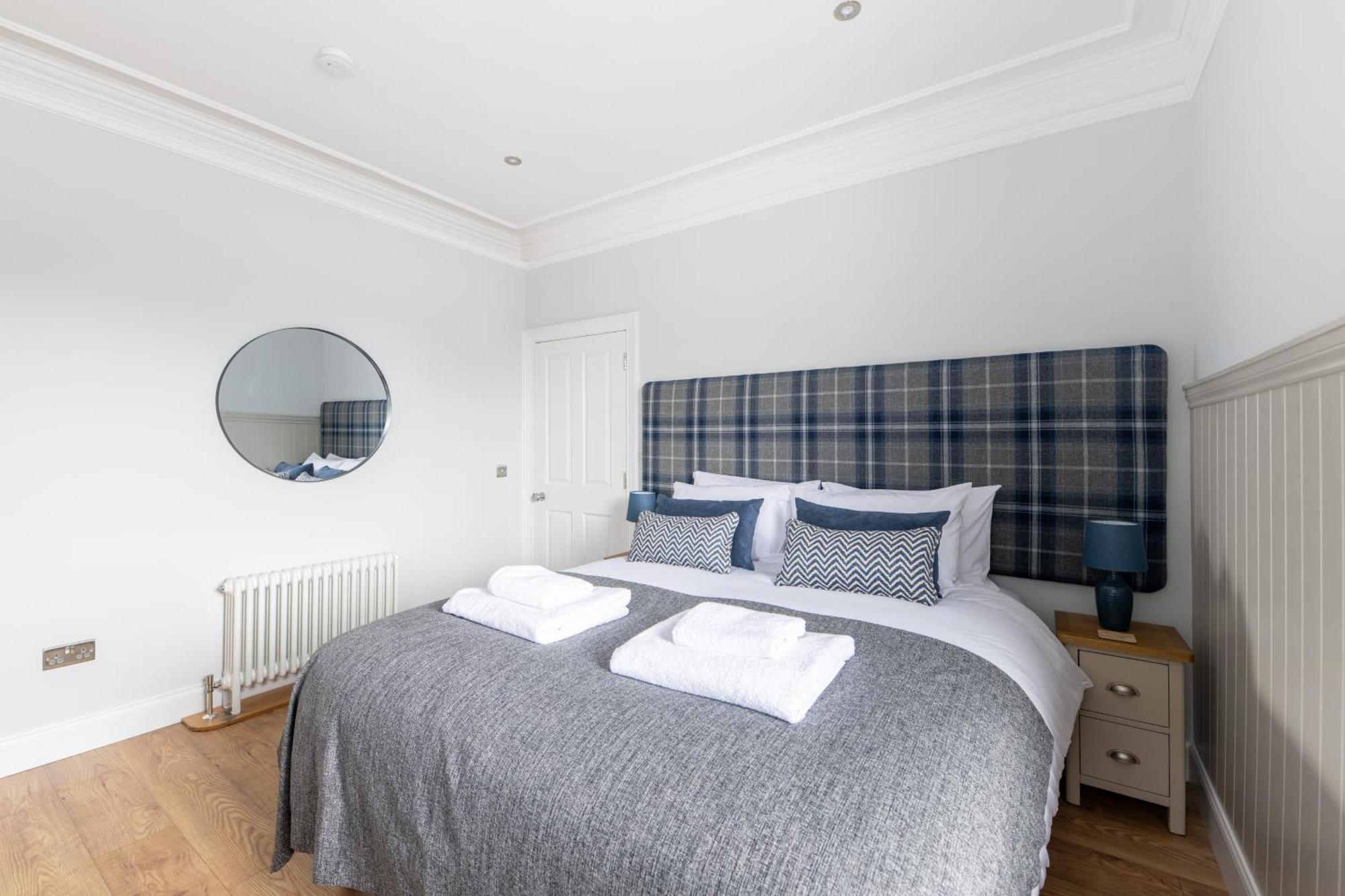 Glenmoriston Town House Apartments Inverness Dış mekan fotoğraf